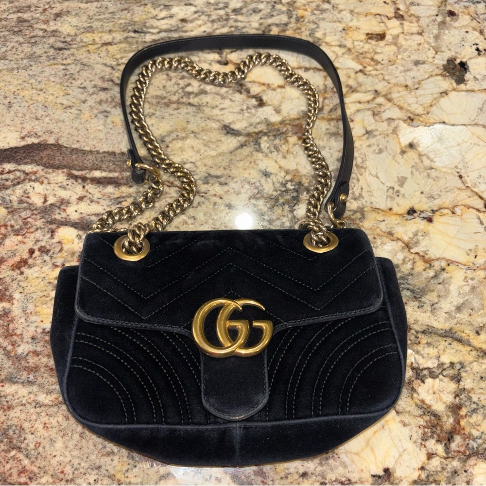 Gucci Black Velvet Marmont Shoulder Bag GG Authentic - Picture 2 of 10